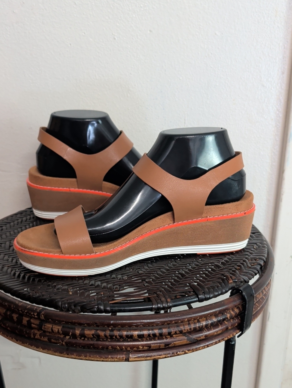 Cole Haan Grand Os Heels Sandals Size 9 B  Buckle Strap Open Toe - Picture 3 of 12